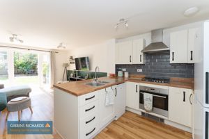 Kitchen- click for photo gallery